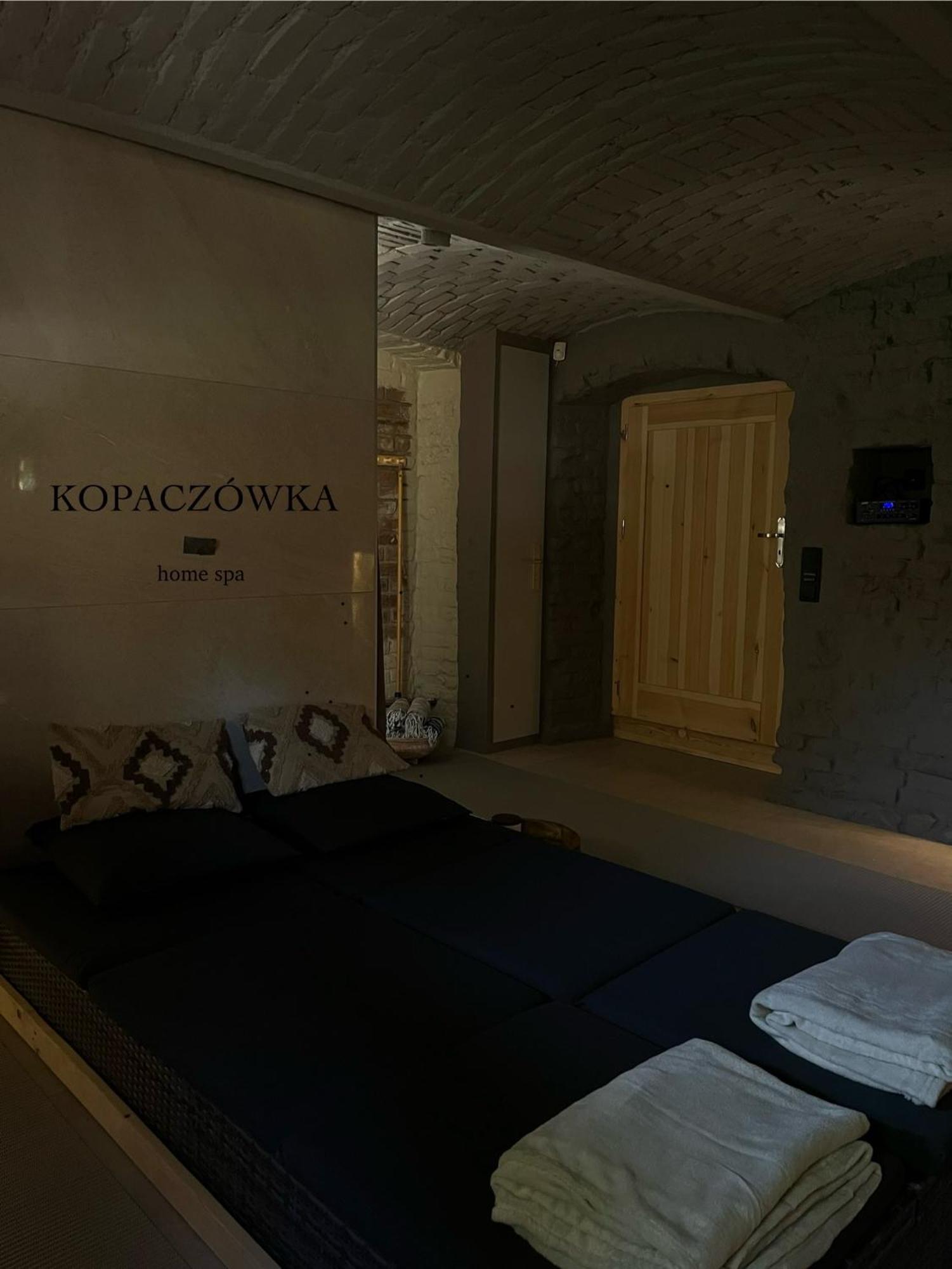 Klimatyczny Dom Kopaczowka Przytulna Miejscowka Z Kominkiem, Sauna I Ogrodem U Podnoza Gor Stolowych Radkow Dış mekan fotoğraf